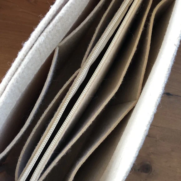 Felt Purse Insert Organizer - Picture 2 of 7